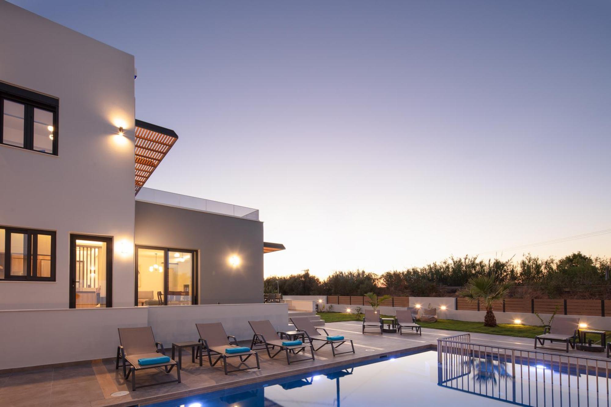 Sunnyside Villas, ideal for vibrant stays Pigianos Kampos  Exterior foto